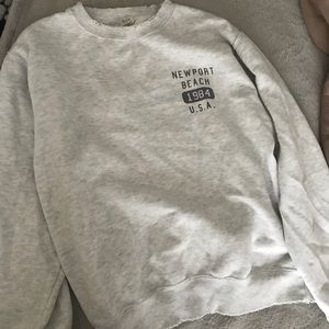 Crew neck Newport Beach sweatshirt